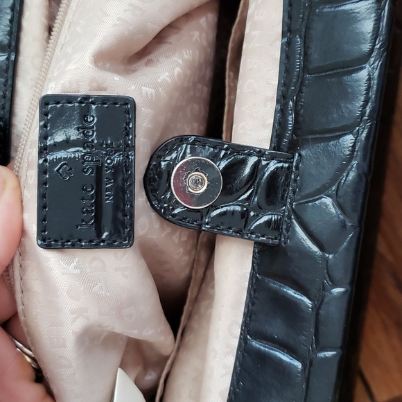 Kate Spade Becky Ridgely Ave black crocodile embossed leather satchel - Picture 7 of 9